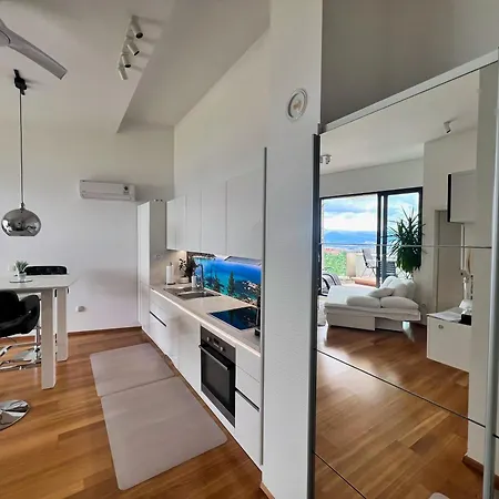 Lux -luxury Sea And Mountains View Apartment-new Apartmán *