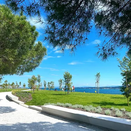 Lux -luxury Sea And Mountains View Apartment-new Apartmán *